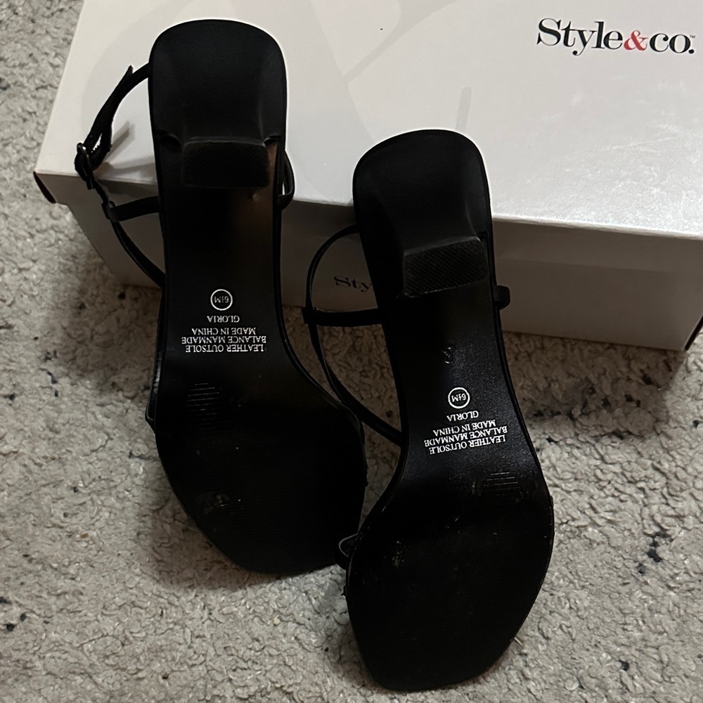 Style & Co. Gloria Black Strappy Heels with sequin detail - Size 6.5 M - Picture 6 of 7